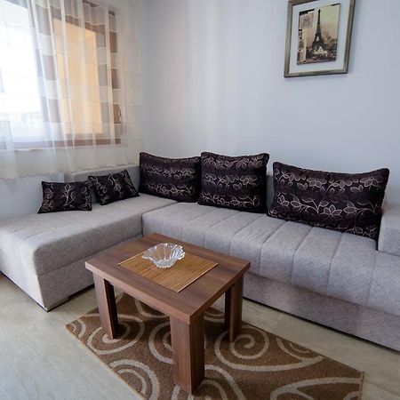 Kollari Apartments Ulcinj Luaran gambar