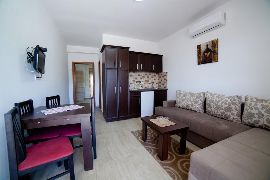Kollari Apartments Ulcinj Luaran gambar