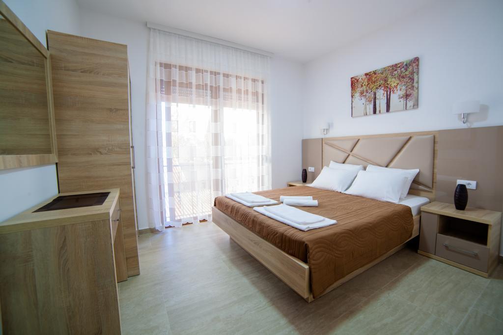 Kollari Apartments Ulcinj Luaran gambar